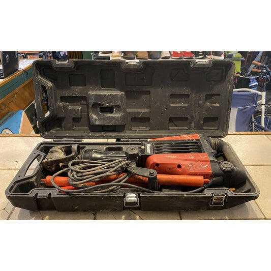 Bauer 1632E-B Hex Lower Wall Breaker Hammer Kit 15 Amp 35 Lb. 1-1/8 In