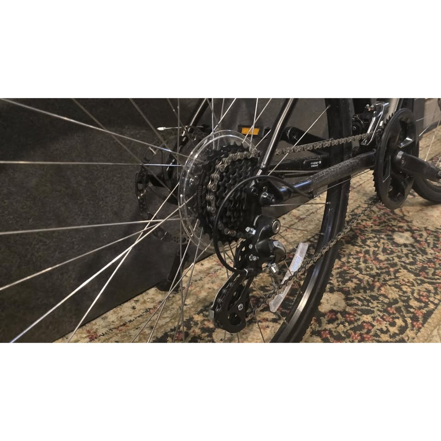 Trek FX1 Gen 3 Hybrid Bike / 700cm Wheels / 18" M Frame / 21-Speed /