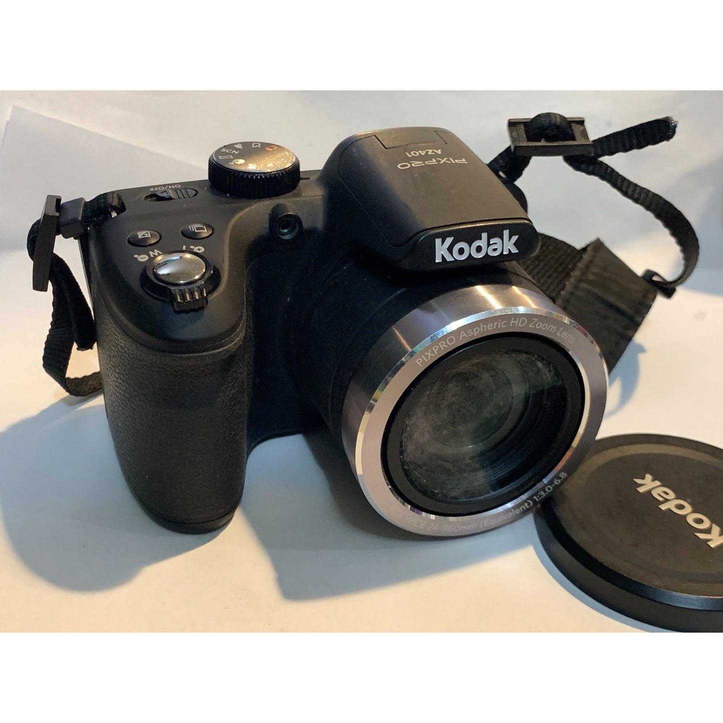 Kodak PIXPRO AZ401 Bridge Digital Camera 16MP 40x Optical Zoom Black
