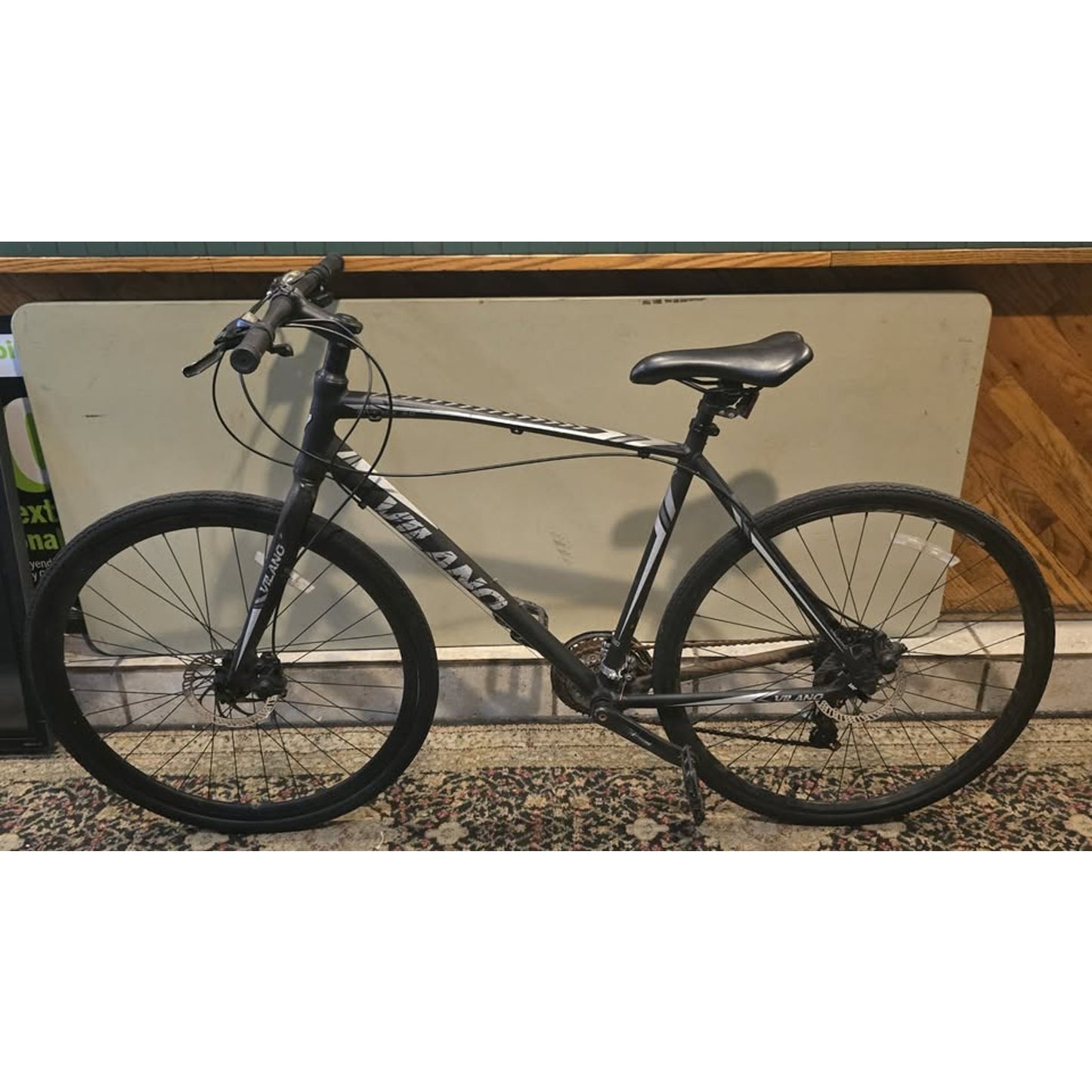 Motobecane Strada Road Bike / 20" L Frame / 700cm Wheels / 21-Speed /