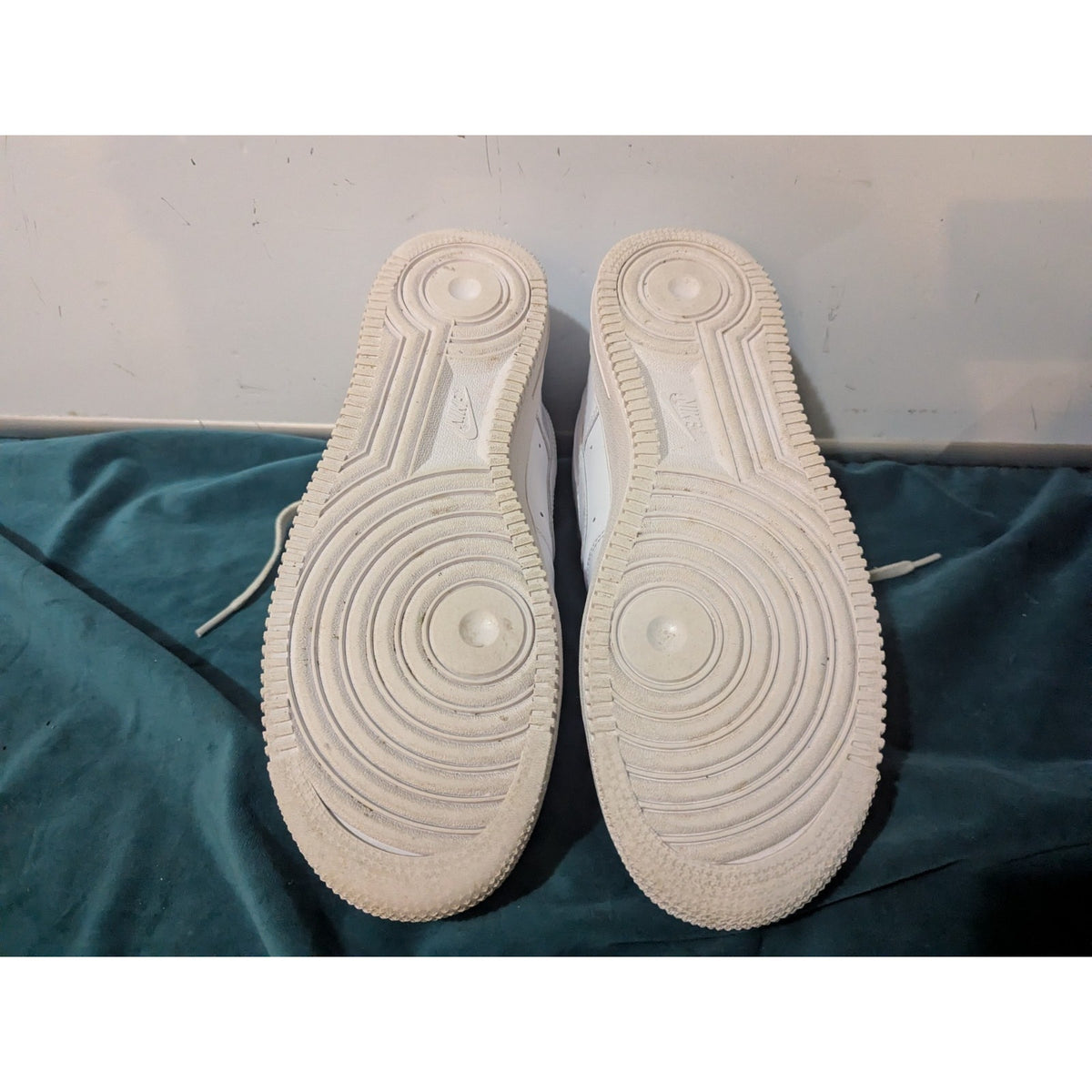 Nike Air Force 1 Low '07 White Size 9 CW2288-111