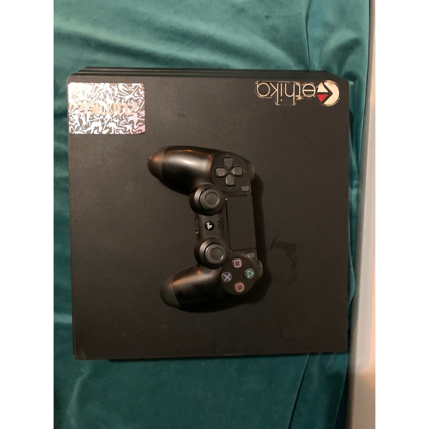 Sony PlayStation 4 Pro PS4 1TB Black + controller (st)