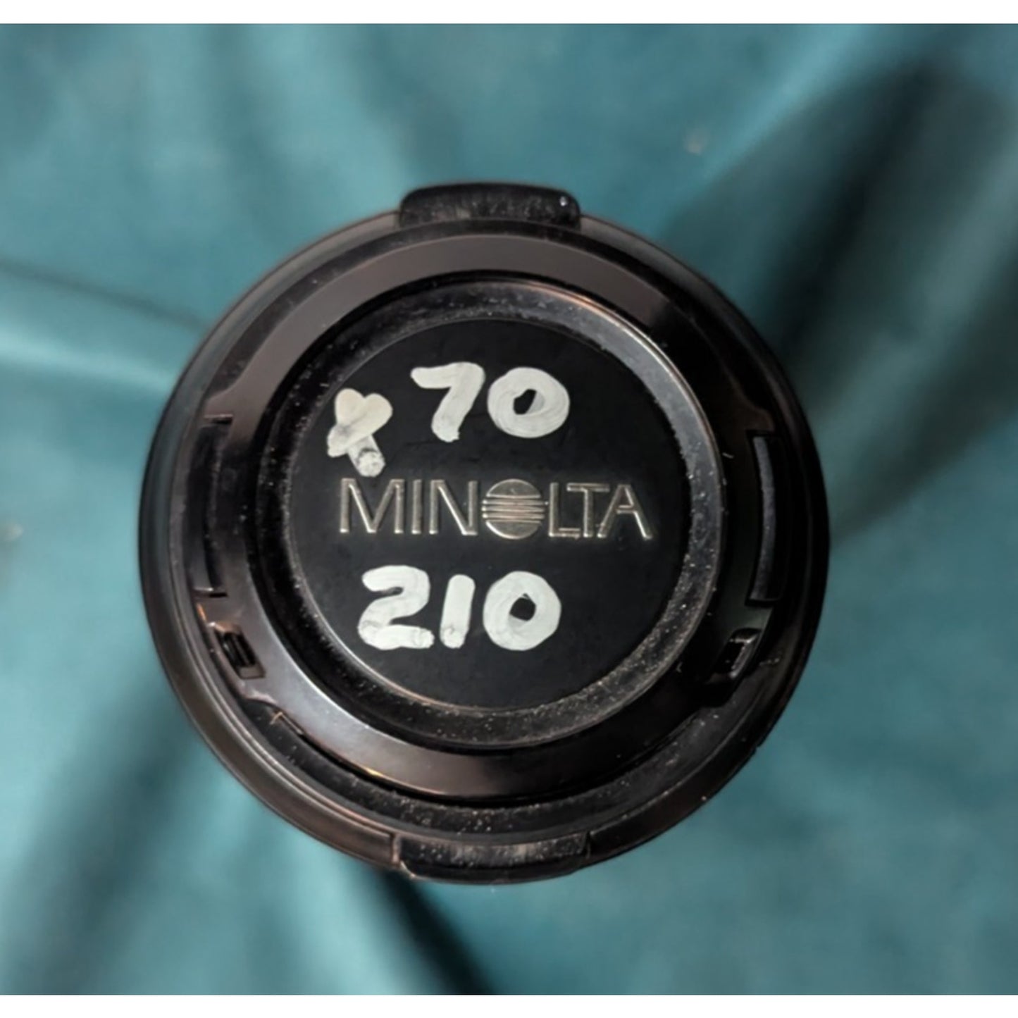 MINOLTA MAXXUM AF ZOOM 70-210mm f/4 (32) Telephoto Lens