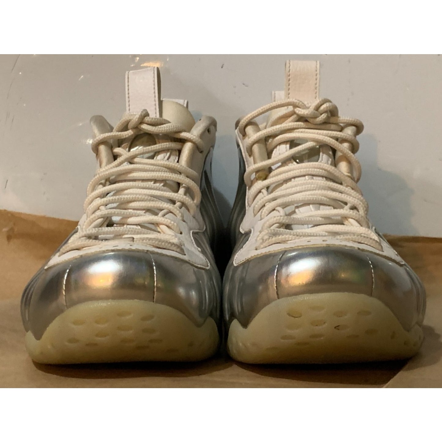 Nike Air Foamposite One White Chrome AA3963-100 Size 7.5m