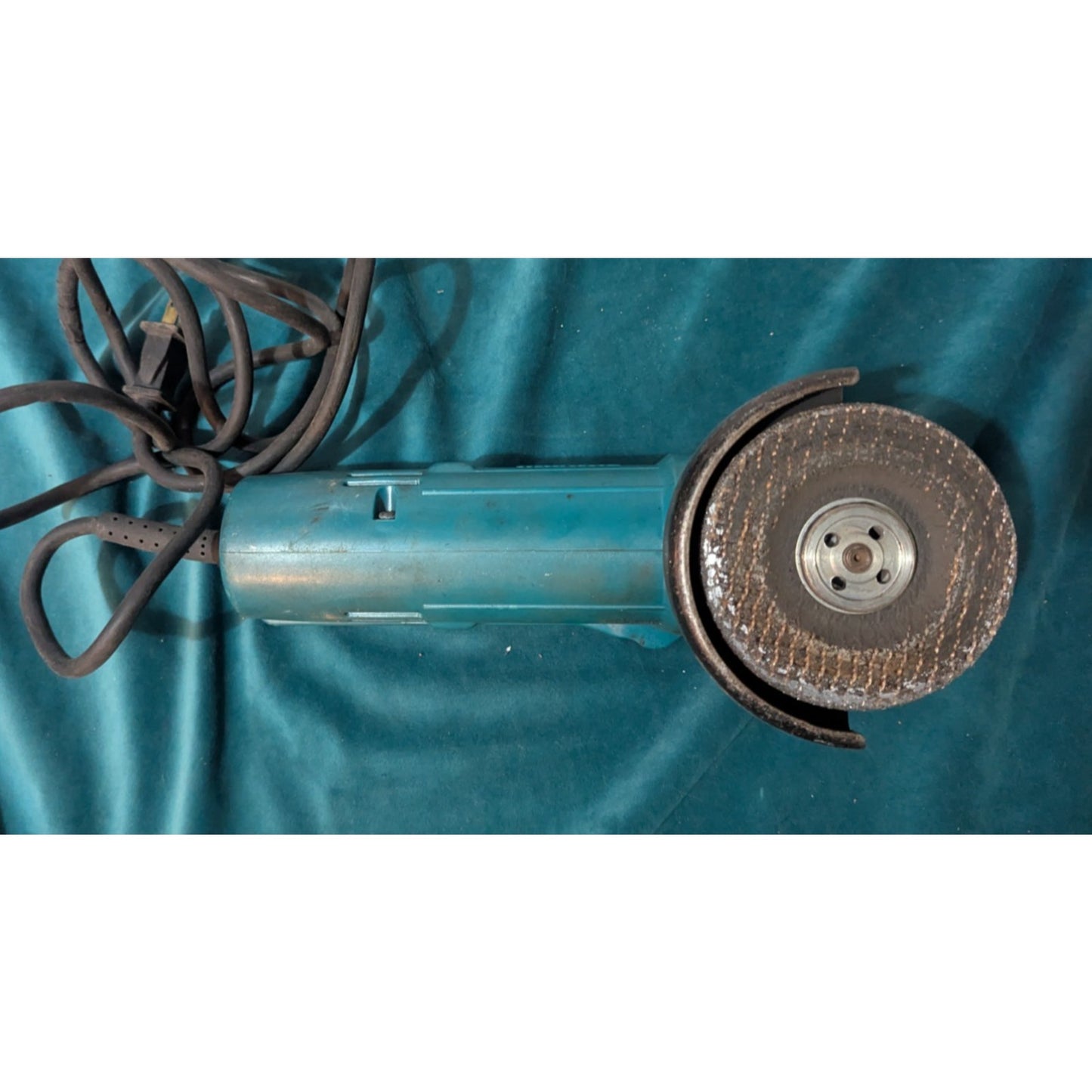 Makita GA4030 Corded 4" Angle Grinder
