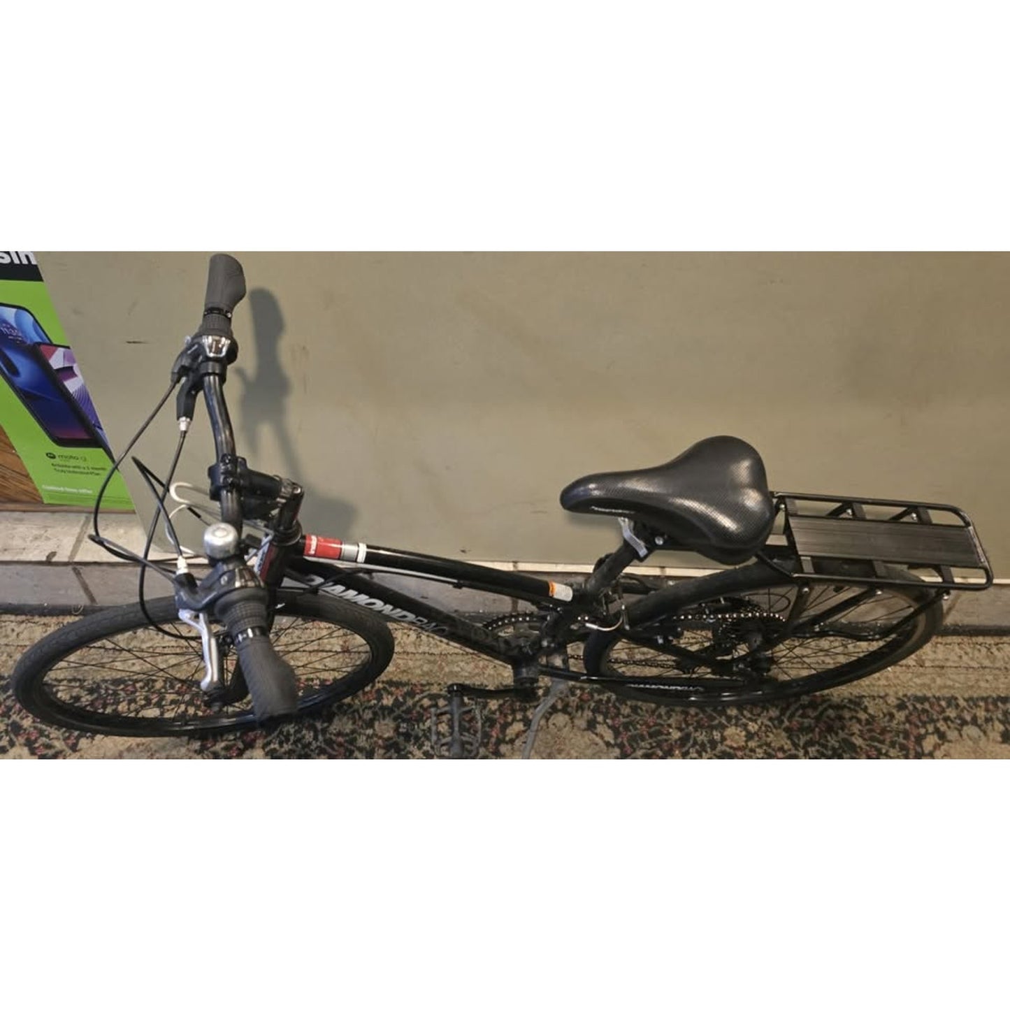 DiamondBack Insight 24 Hybrid Bike / 12" Frame / 24" Wheels / 14-Speed /