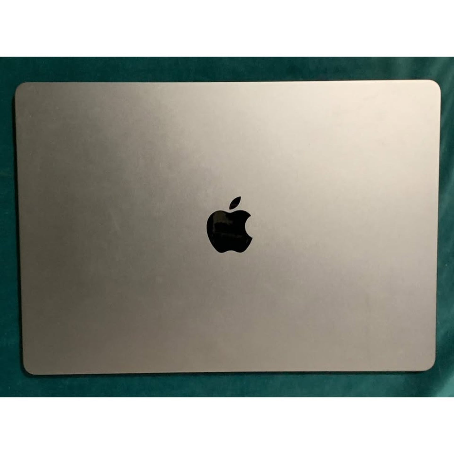 APPLE MACBOOK AIR LAPTOP A2941 15" M2 CHIP 2023 8GB ram 256GB