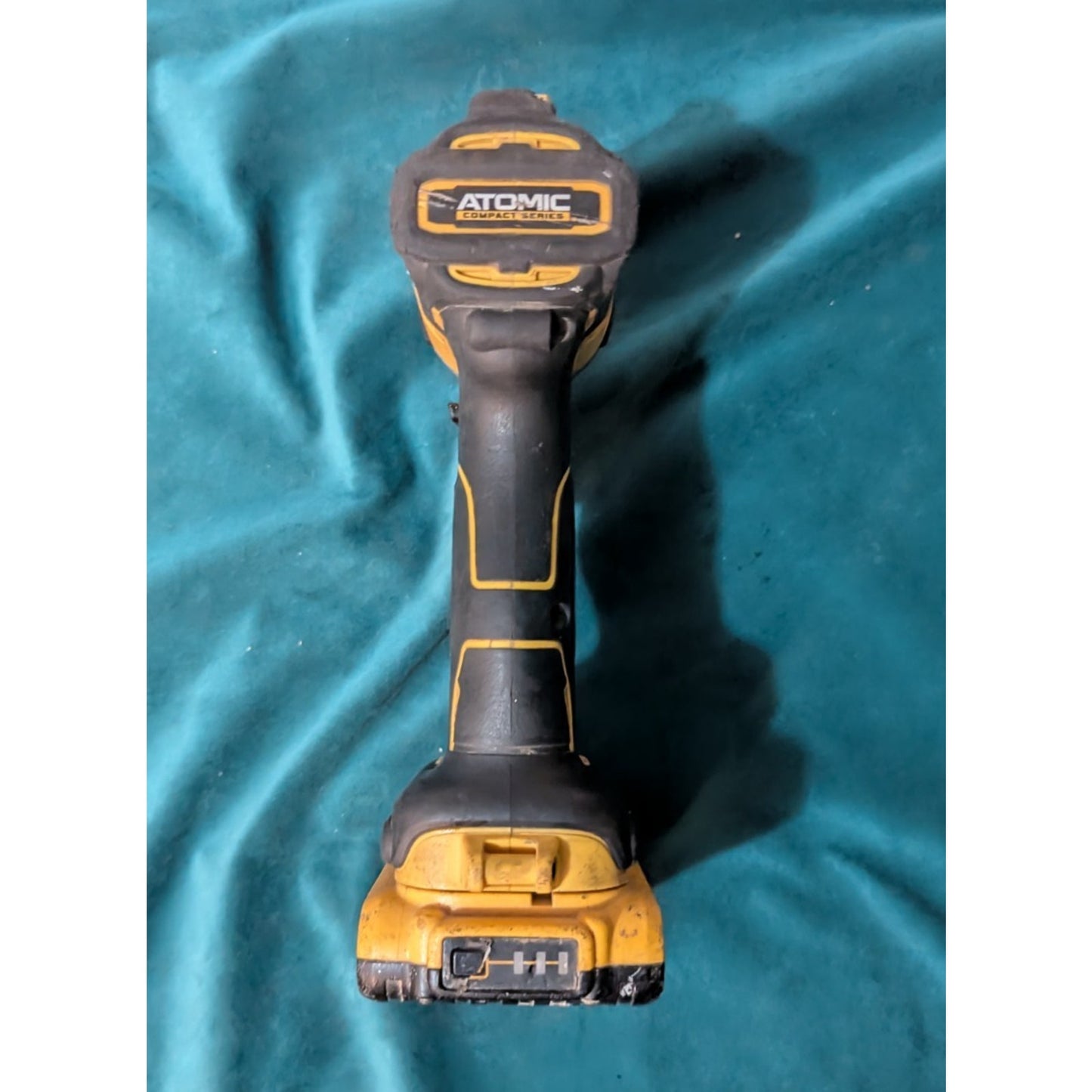 DeWalt DCF809 20V Max Brushless Impact Driver Kit Atomic Compact