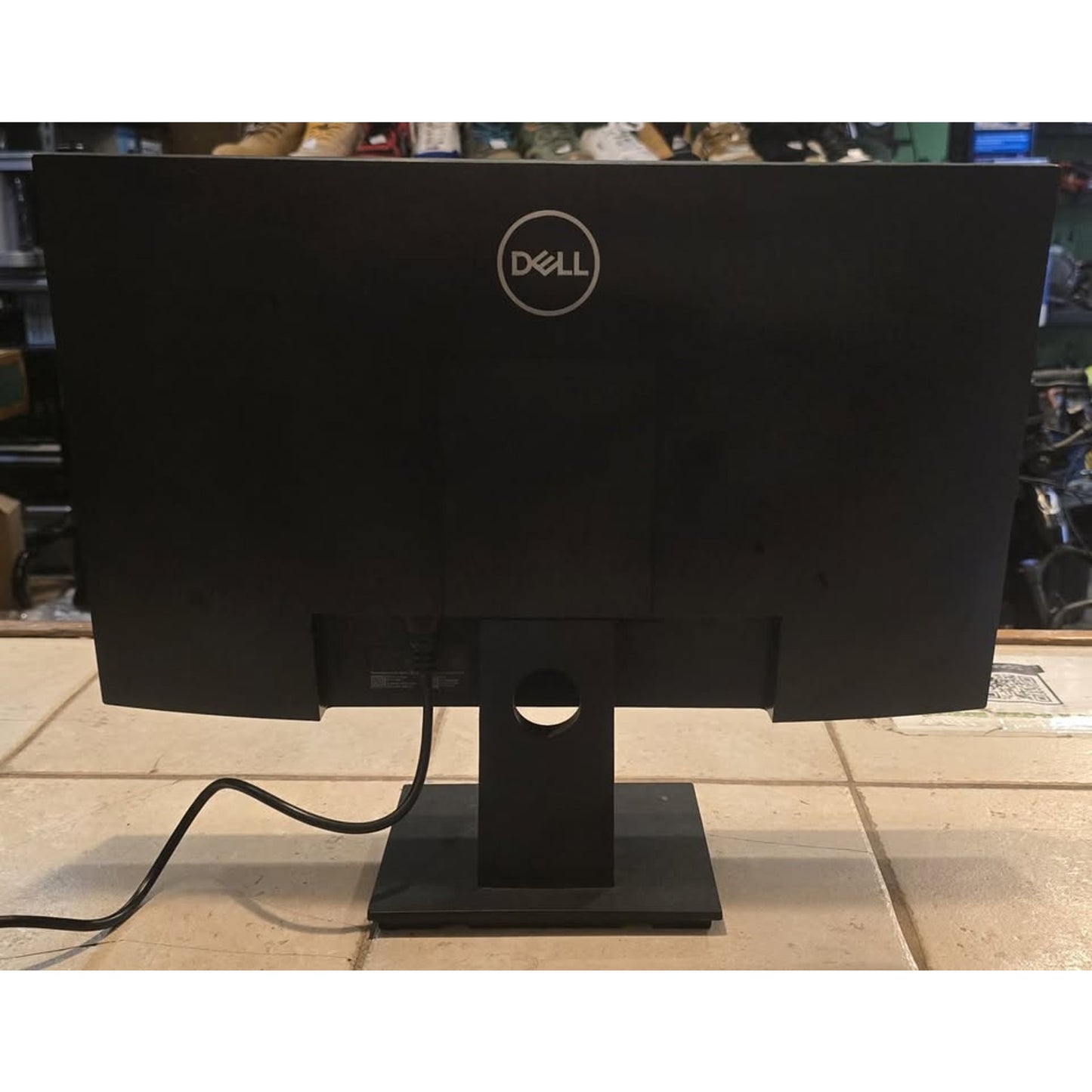 Dell 24" LCD HD 60hz Monitor / E2421HN /