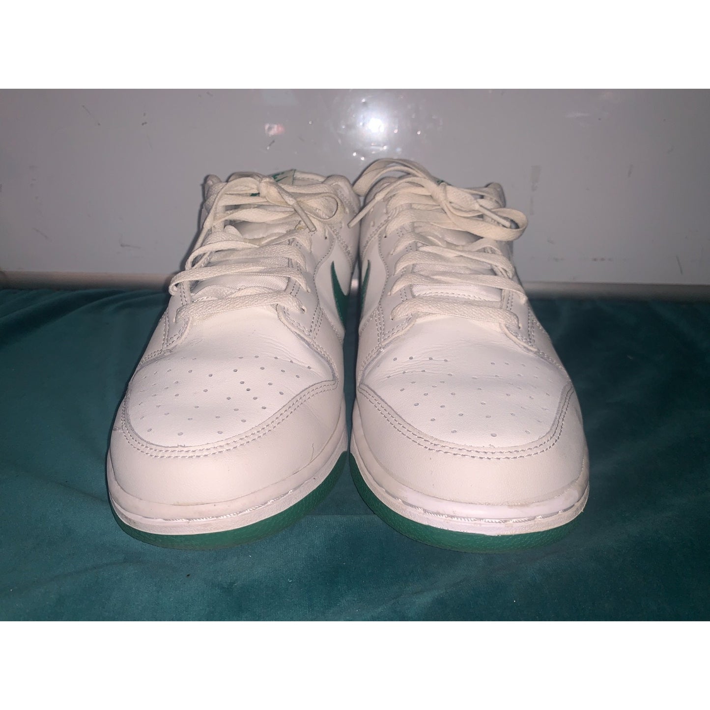 Nike Men's Dunk Low Retro Summit White Malachite Sneakers Size 11 US DV0831-107