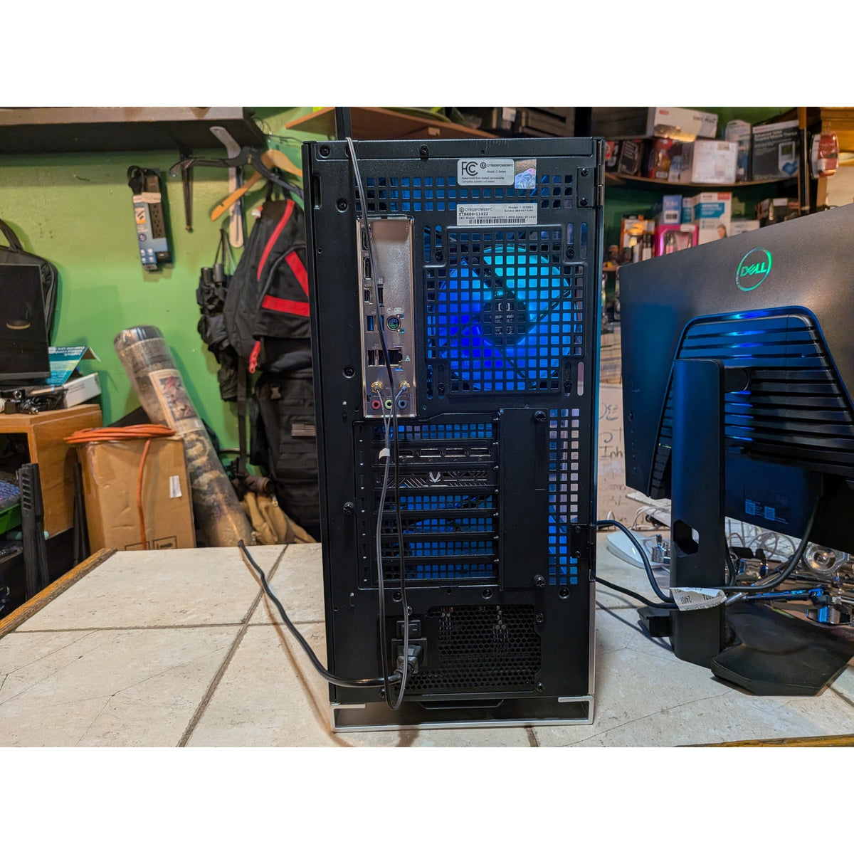 CyberPowePC C Series / ET8404-11422 / Ryzen 5 8400F / RTX 5060 8GB / 1TB SSD /16Ram