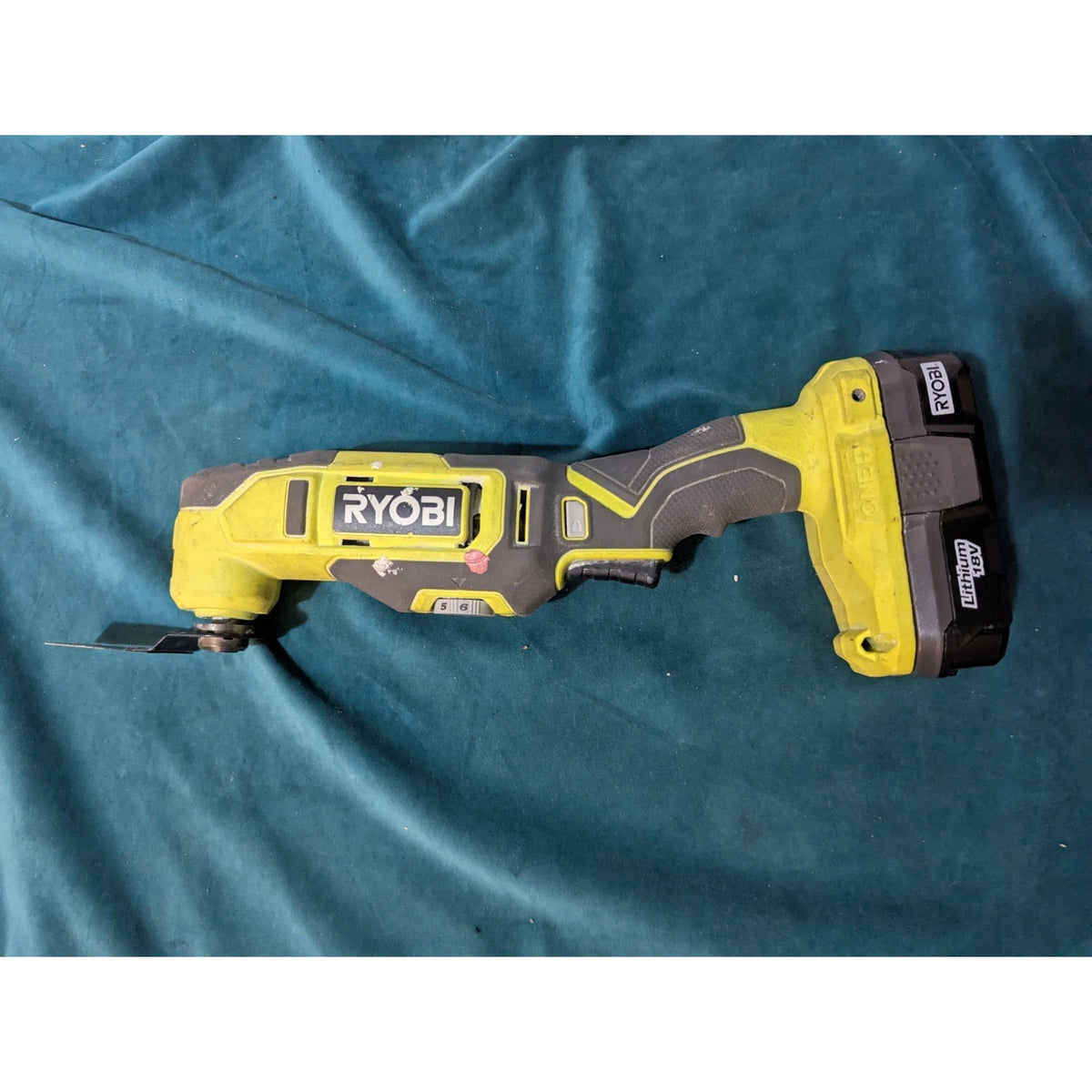 Ryobi ONE+ 18V Cordless Oscillating Multi-Tool Battery Included
