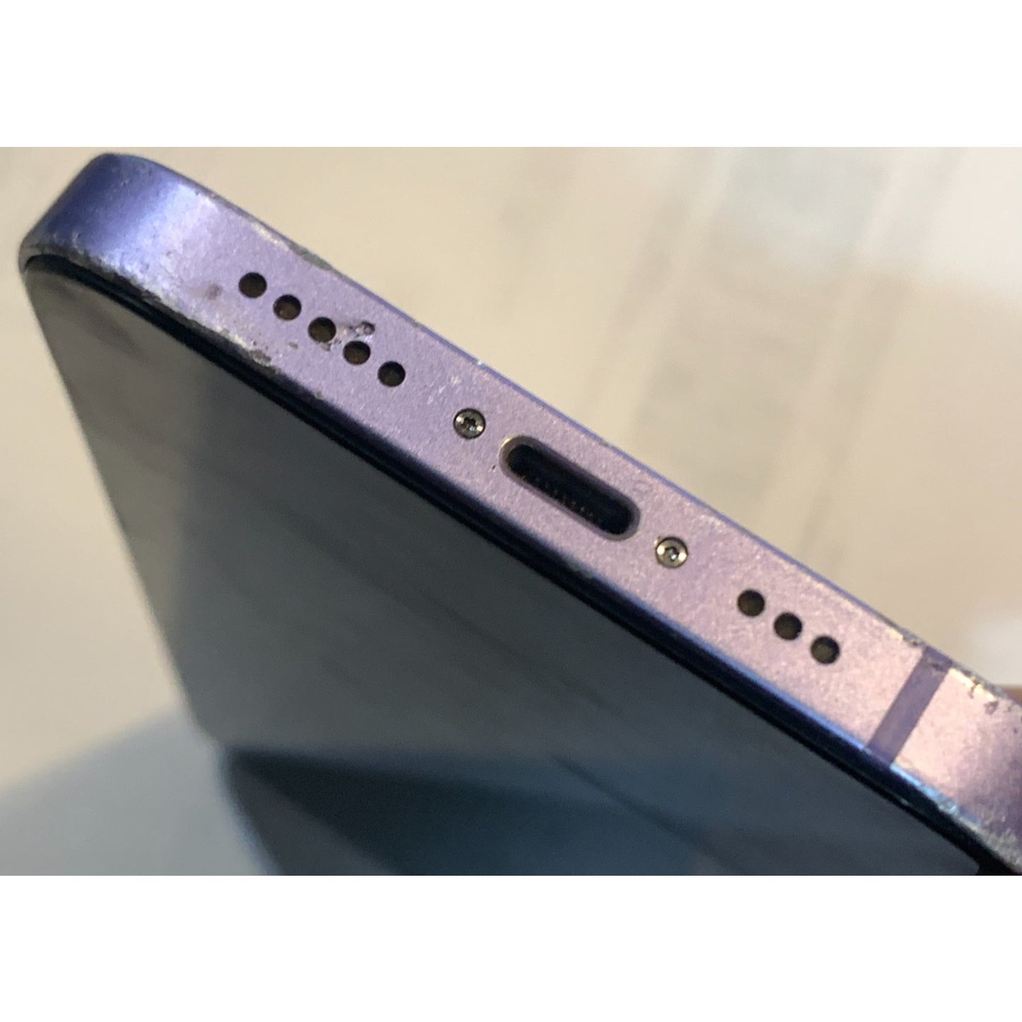 Apple iPhone 12 128GB Unlocked Purple (Back Cracked/ Screen replaced!)