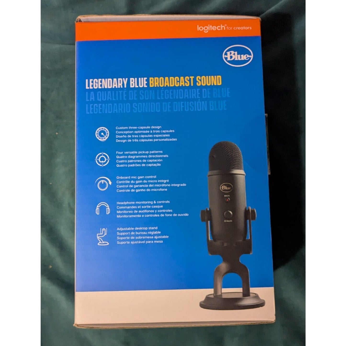Logitech Blue Yeti USB Premium Multi-Pattern USB Microphone
