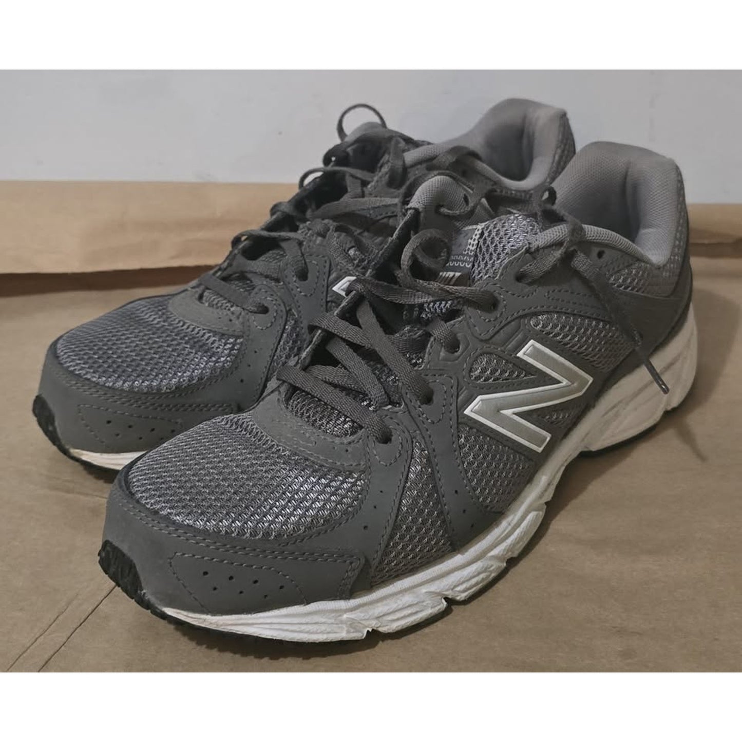 NewBalance 401 Running Shoes / 9.5M /