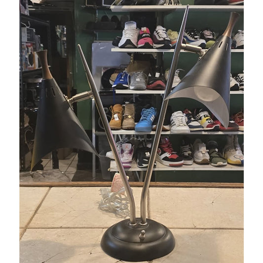 2-Bulb Desk Lamp