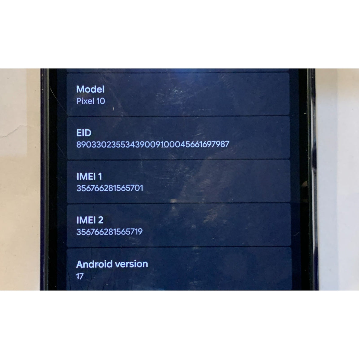 Google Pixel 10 GLBW0 Xfinity 128GB Obsidian (CRACKED SCREEN!!)