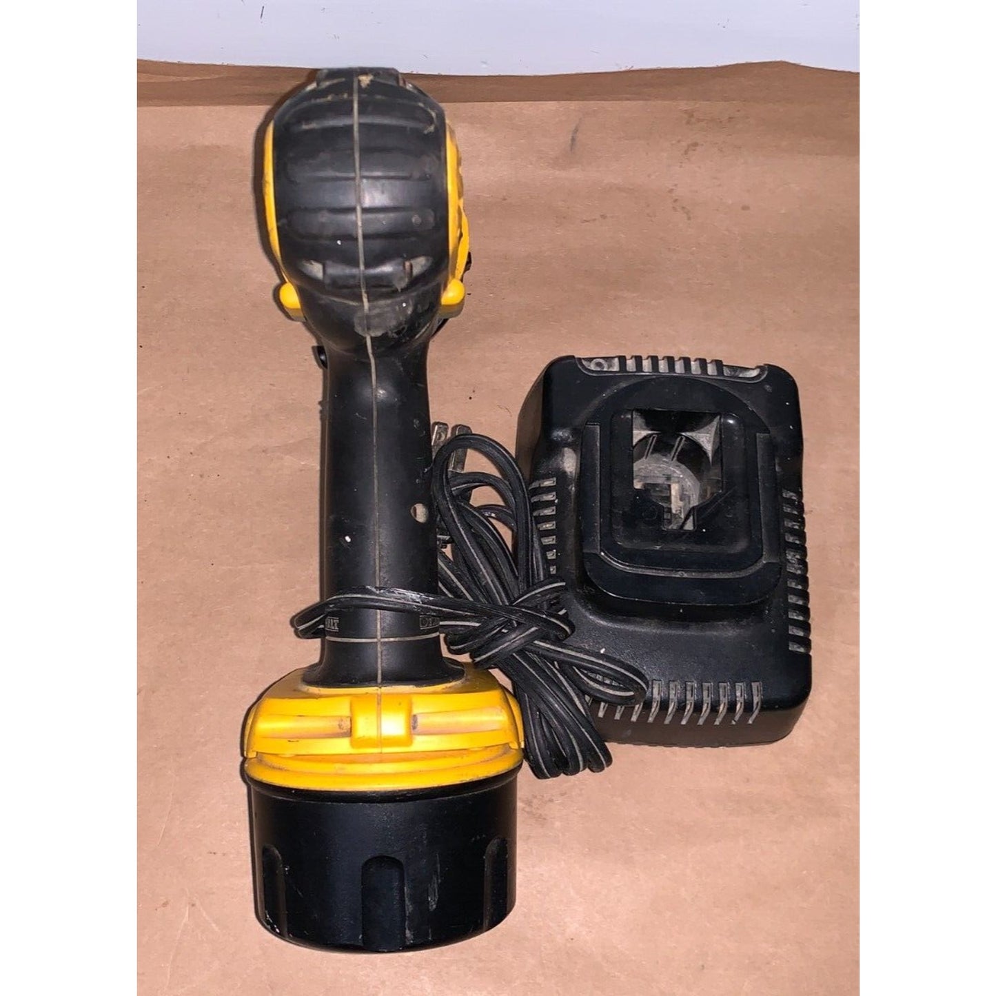 DeWalt 18V Volt DCD950 XRP 1/2" 13mm Hammer Drill Bare Tool Tested And Working