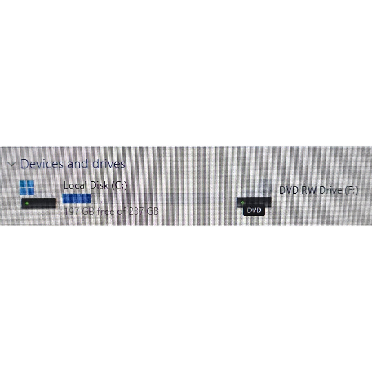HP 24-DD0010 All-in-One / 24" / Athlon 3050U 2.3GHz /256SSD / 8GB RAM / W11H