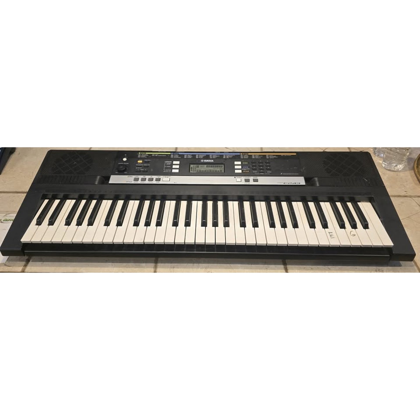 Yamaha 61-Key Portable Digital Electronic Keyboard / PSR-E243 /