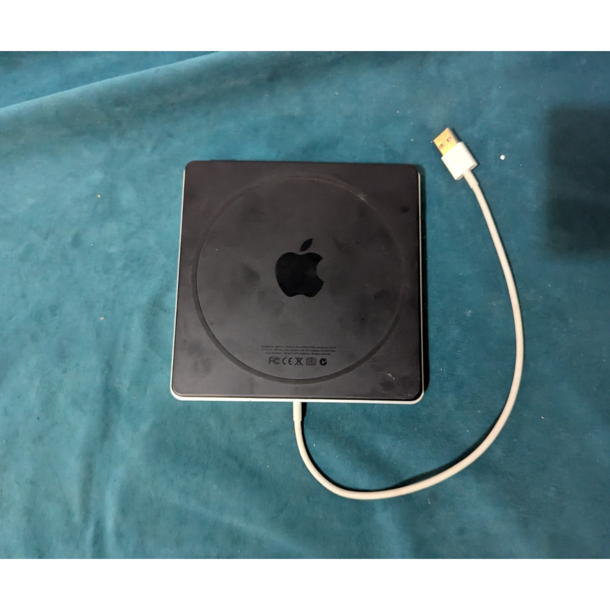 Apple USB SuperDrive USB CD/DVD Drive A1379 Silver