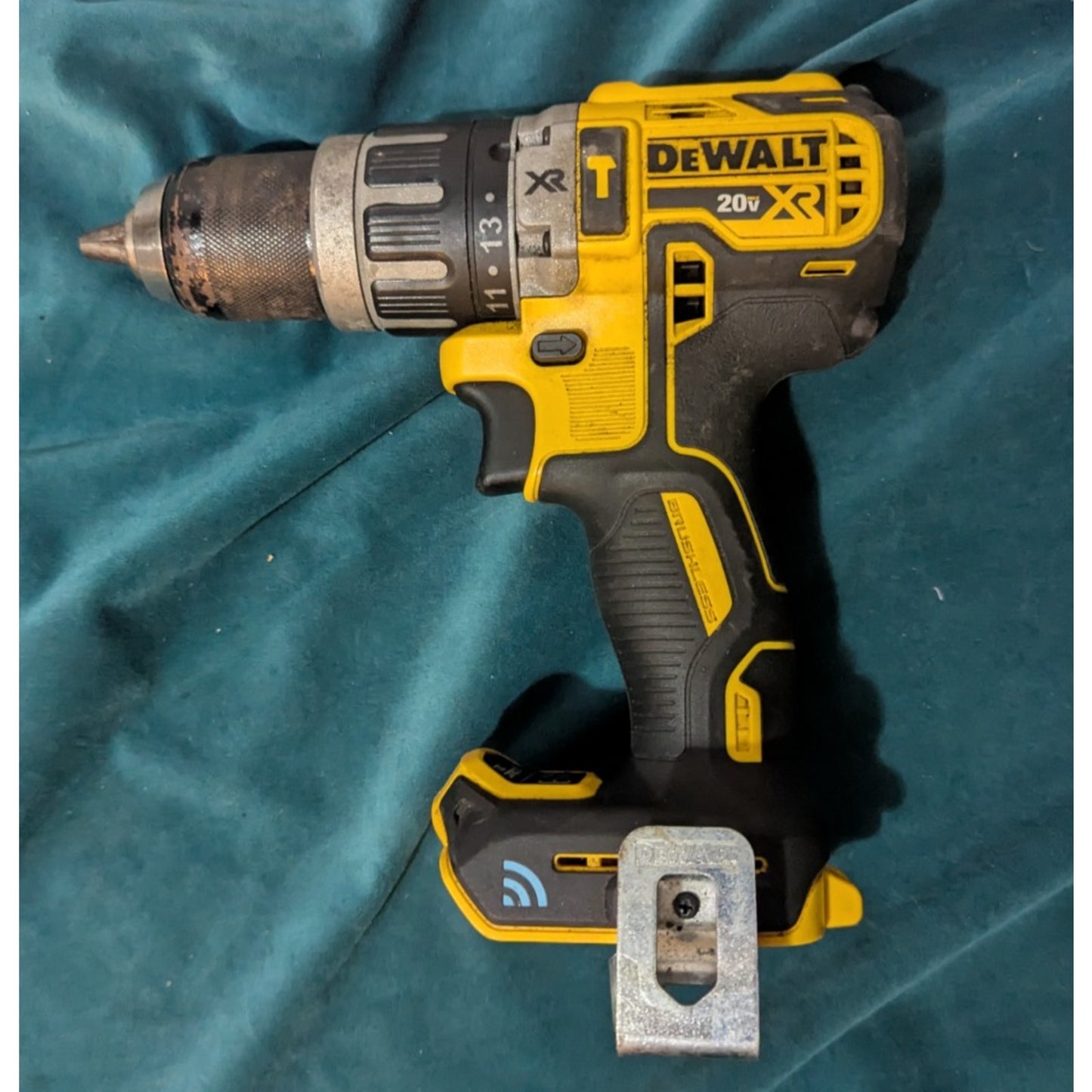 DEWALT 20V MAX XR Brushless Cordless Hammer Drill/Driver DCD797