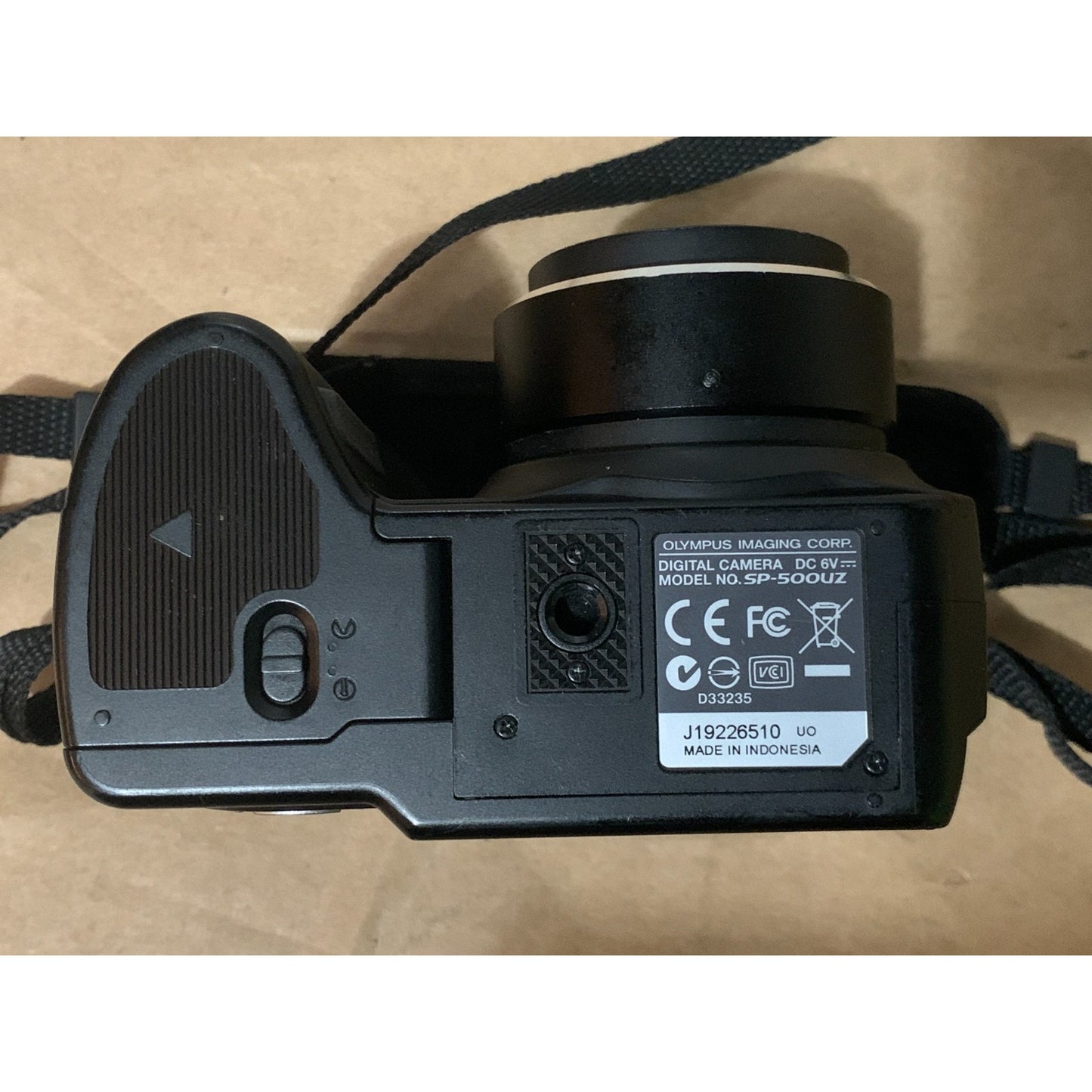 Olympus SP-500UZ 6MP Digital Bridge Camera w/ 2GB XD-Picture Card