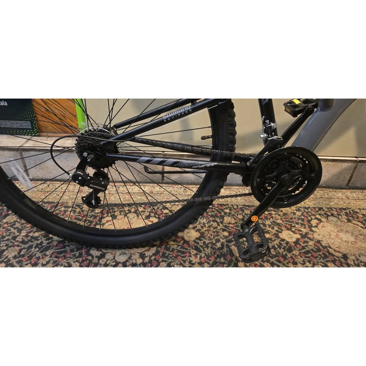 Hyper Havoc FS 29 Mountian Bike / 29" Wheels / 18" Frame / 21-Speed /