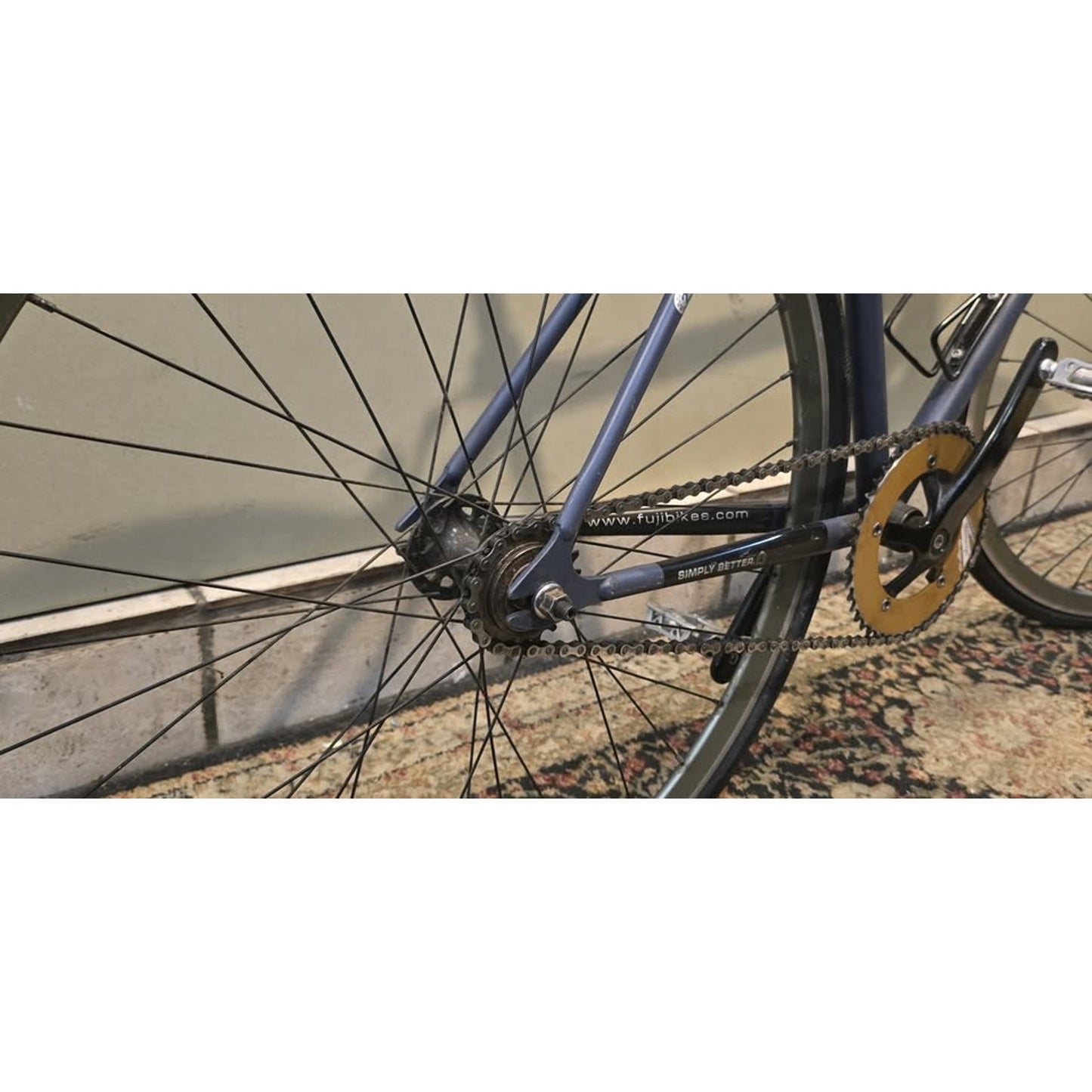 Fuji Single Speed Custom Road Bike / 700cm Wheels / 19" Frame /