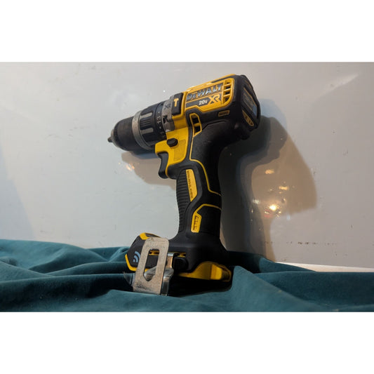 DEWALT 20V MAX XR Brushless Cordless Hammer Drill/Driver DCD797