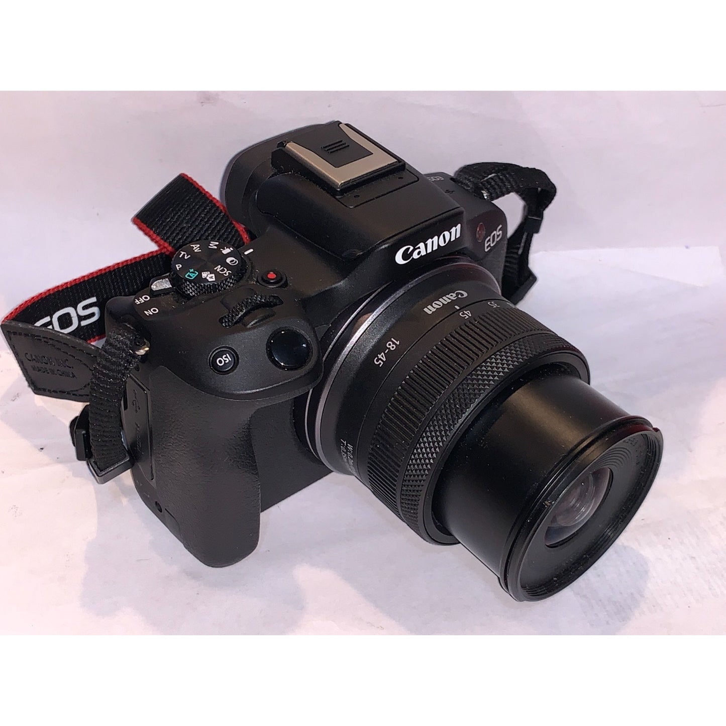 Canon EOS R50 Mirrorless Camera in Black w/ RF-S 18-45mm F4.5-6.3 IS STM Lens