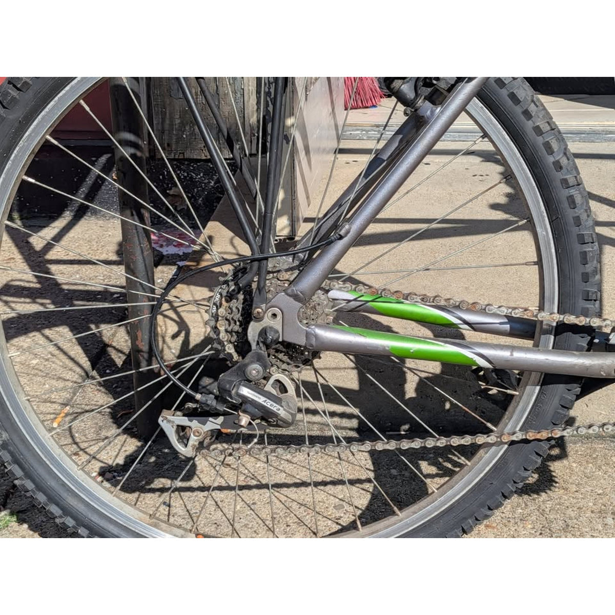 Trek 3700 Bike / 19.5 Frame / 26" Wheels / 24 Speed