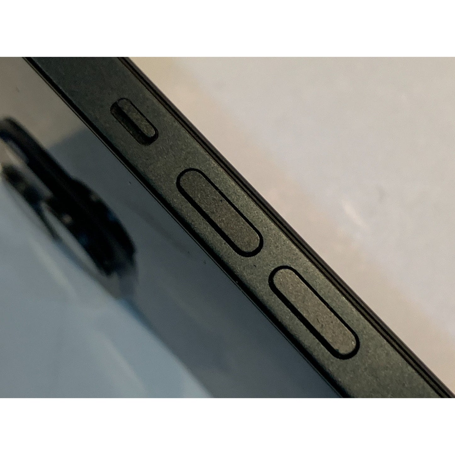 Apple iPhone 14 Metro PCS 128GB Midnight Black 90% Battery