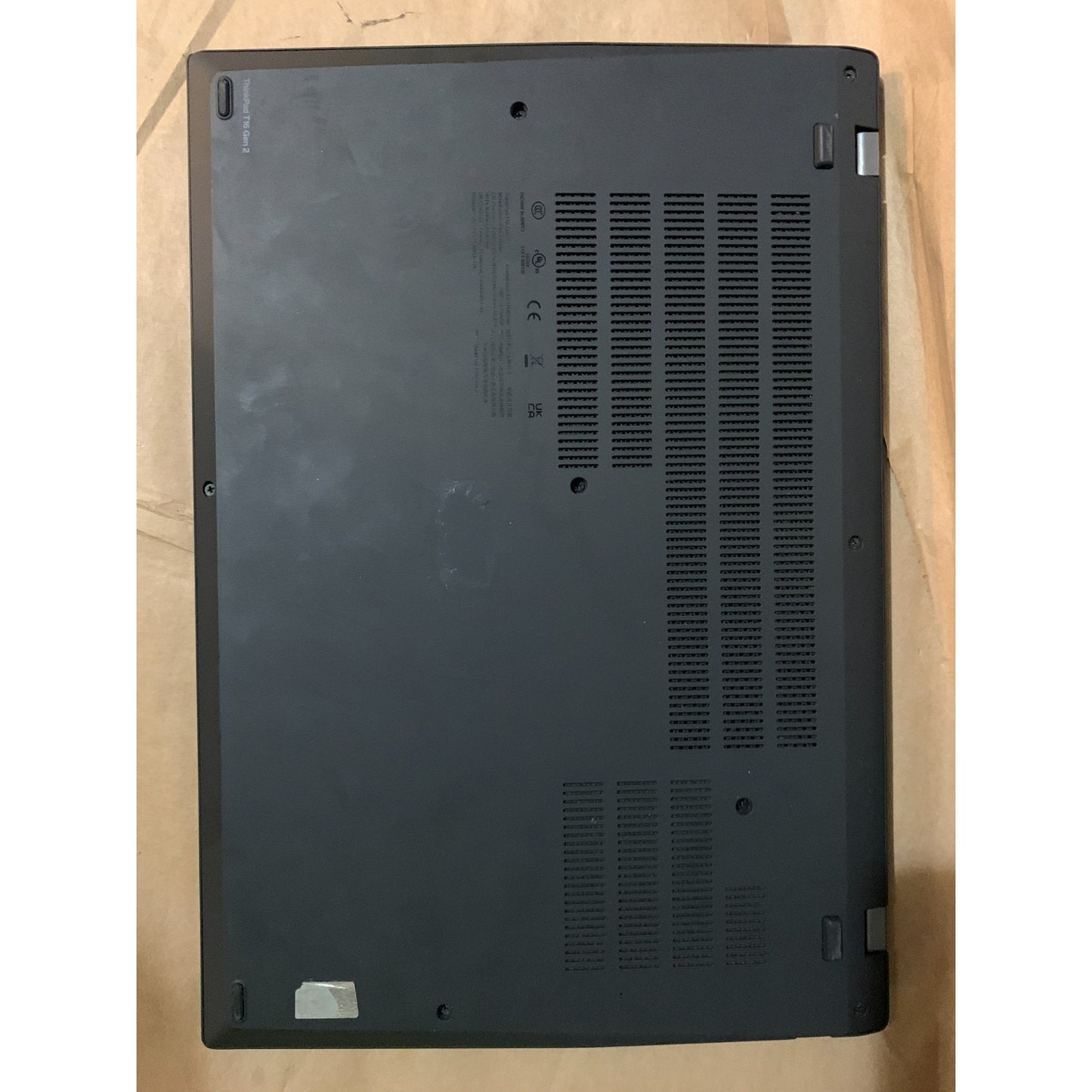 Lenovo ThinkPad T16 Gen 2 Ryzen 7 PRO 7840U 16GB 512GB SSD Win11