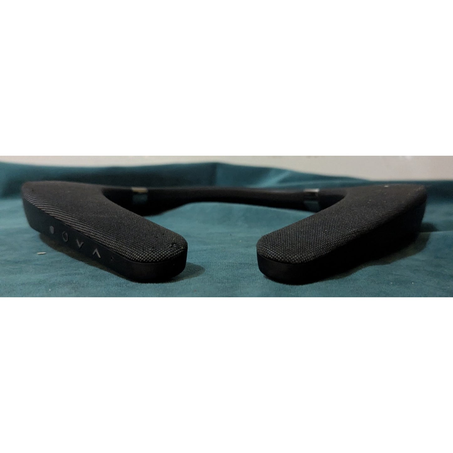 MONSTETR BOOMERANG Neckband Bluetooth Speaker