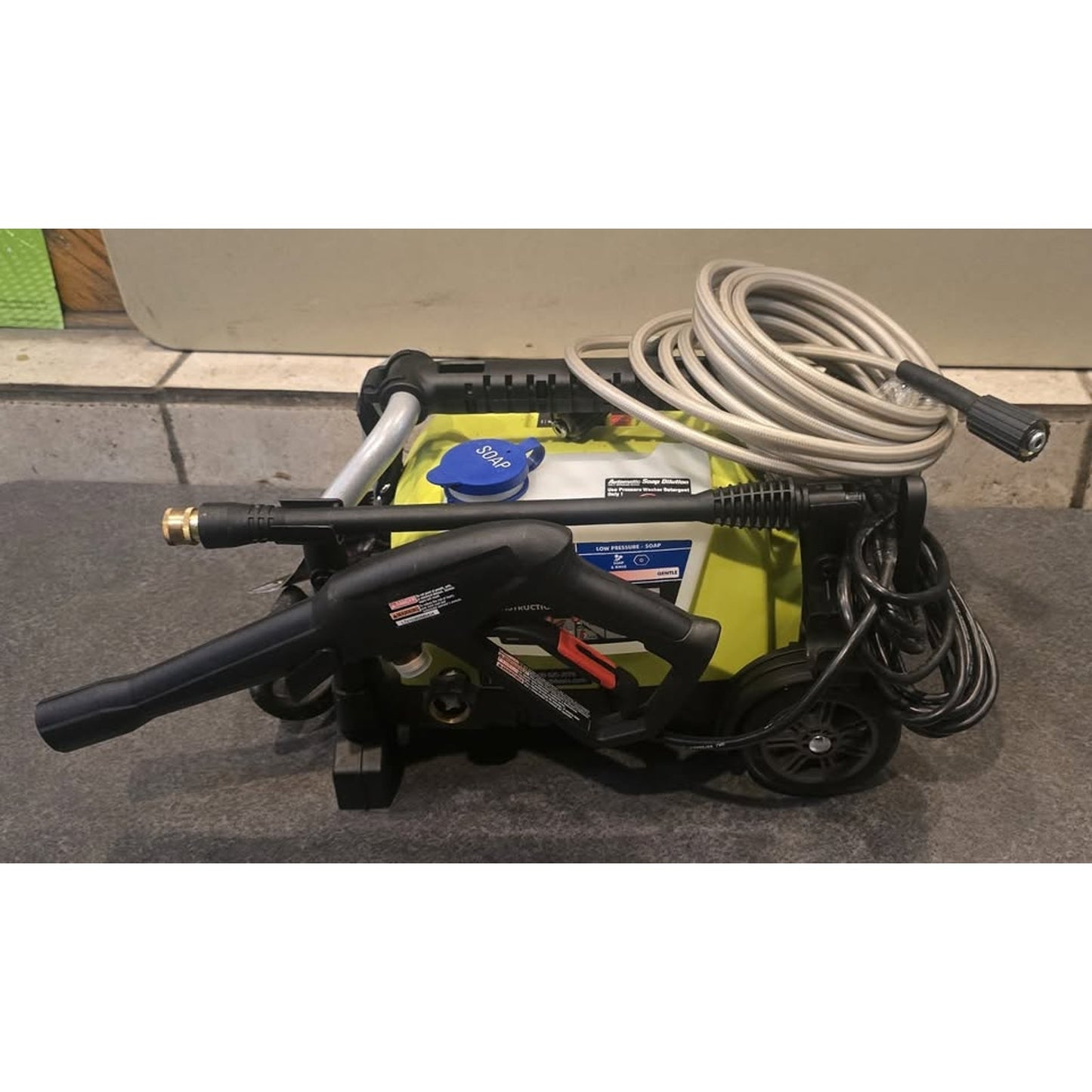 Ryobi 1900 PSI 1.2 GPM Cold Water Wheeled Electric Pressure Washer / RY1419MTVNM /