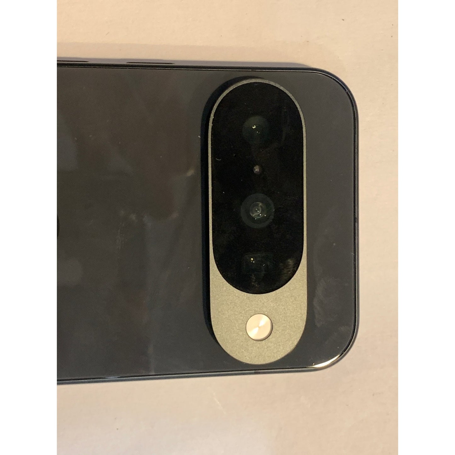 Google Pixel 10 GLBW0 Unlocked 128GB Obsidian