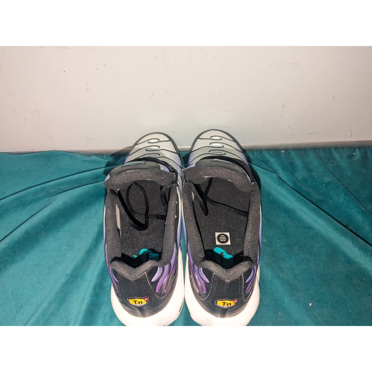 Nike Air Max Plus Reverse Grape FQ2415-500 Size 10.5