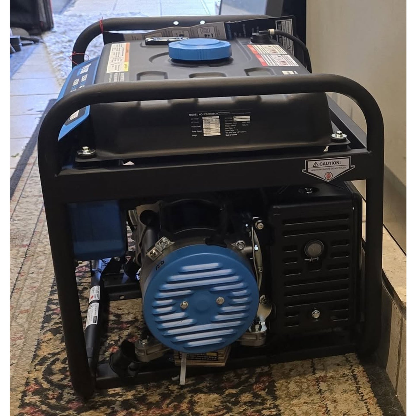 Pulsar 5,250W Dual Fuel Portable Generator w/ CO Sentry / PG525BCO /