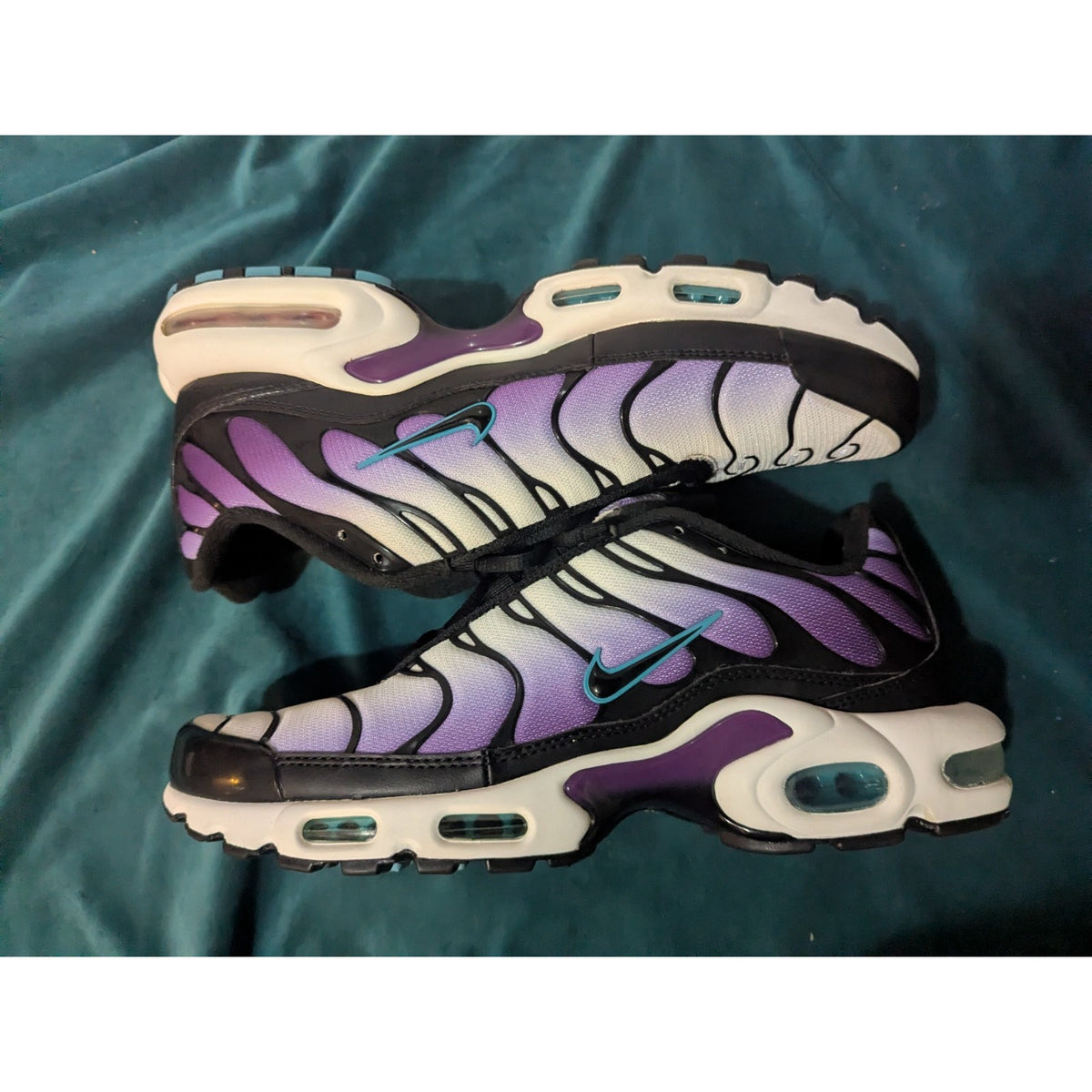 Nike Air Max Plus Reverse Grape FQ2415-500 Size 10.5