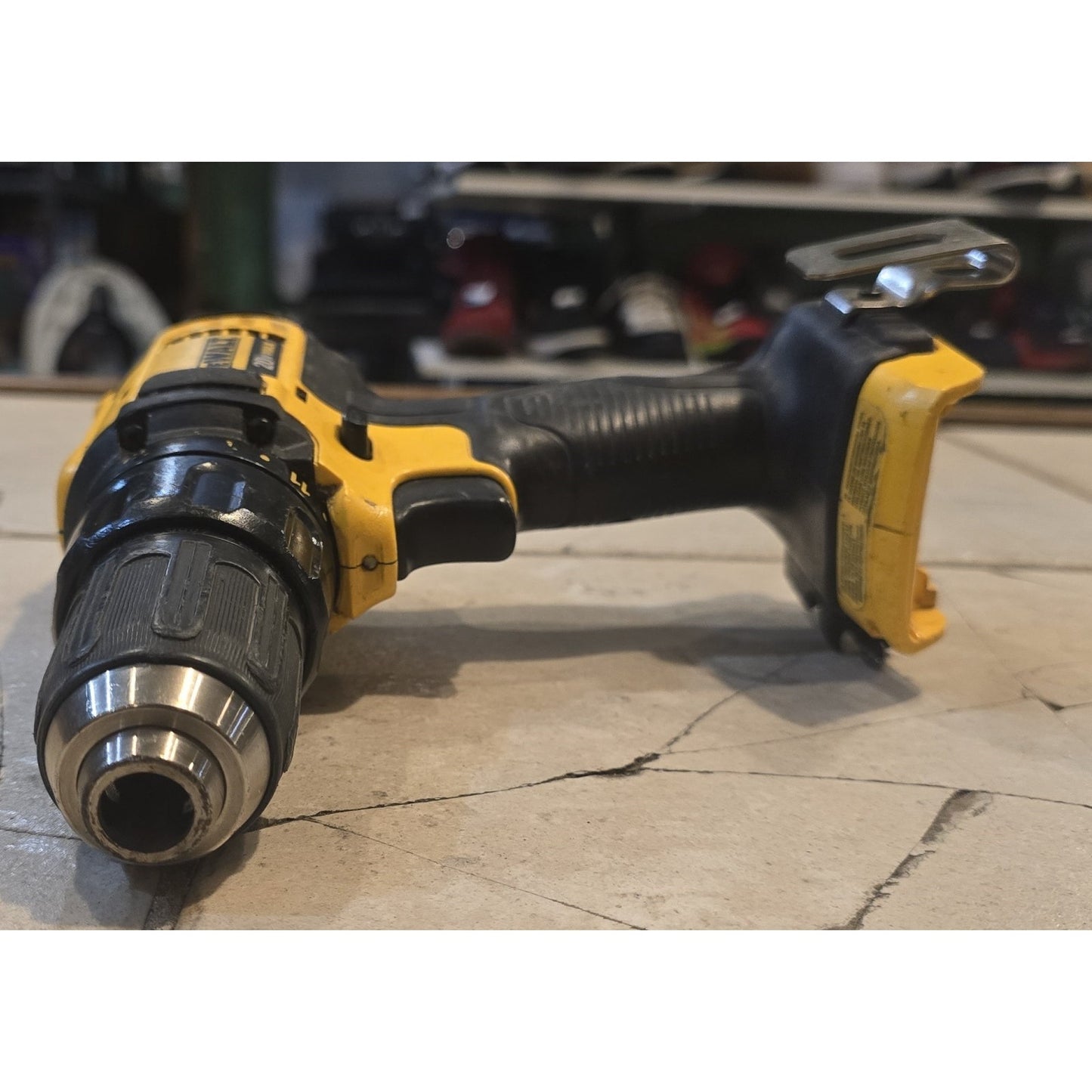 Dewalt 2-Tool 20V Combo Set / DCB200 / DCL040 / DCD780 /