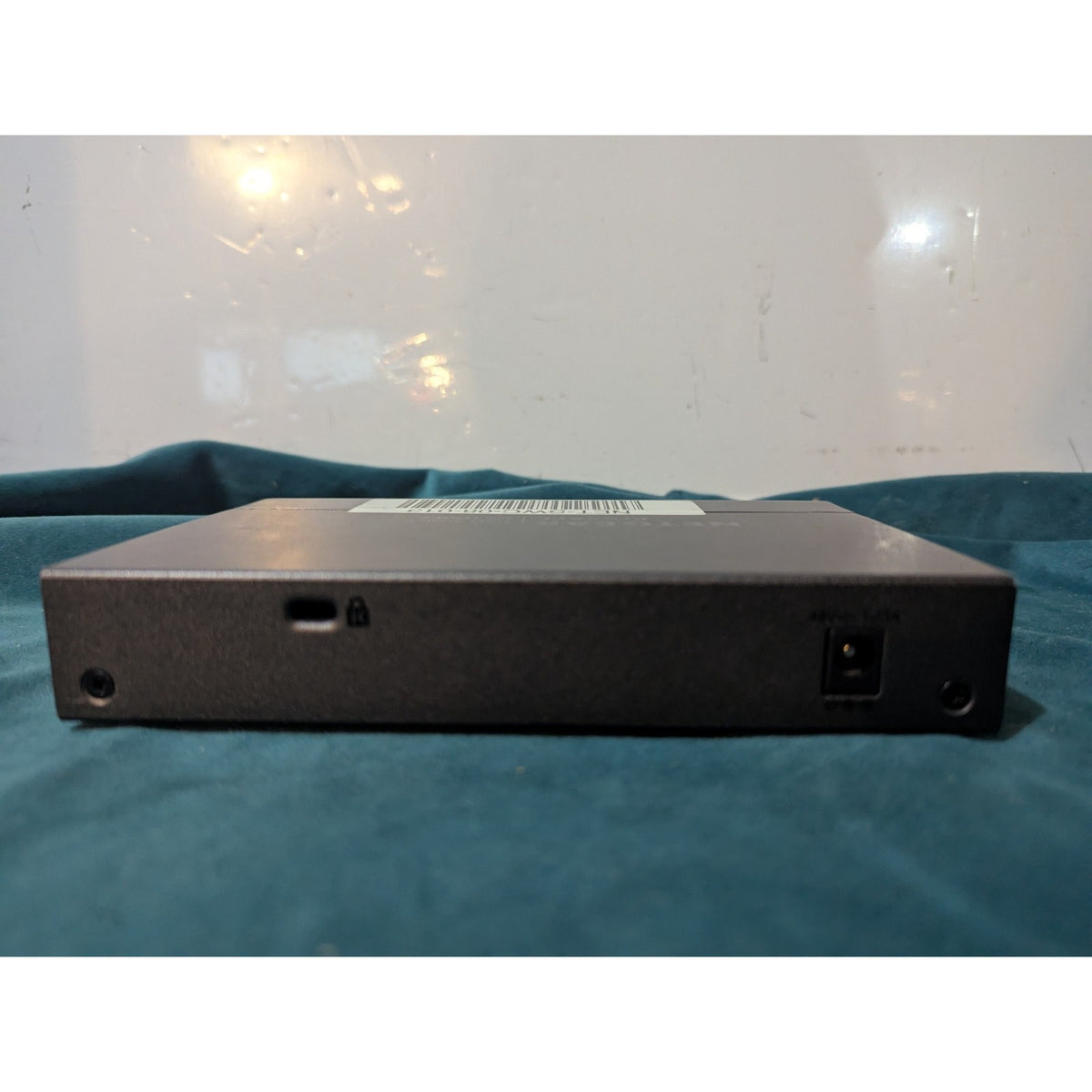 NETGEAR ProSAFE GS108PE 8-port Gigabit Plus Switch With PoE Capability w/ Cable