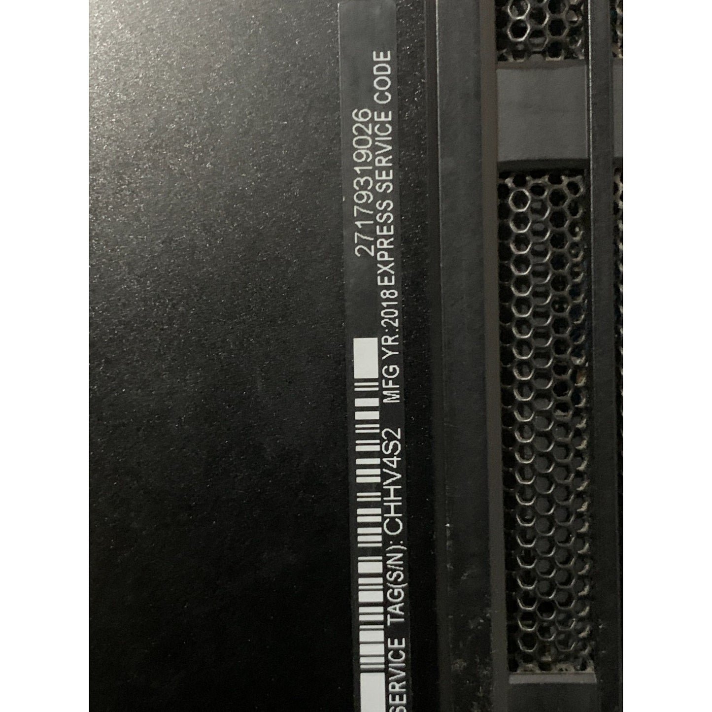 Alienware 17 R5 i9-8950HK 32GB DDR4 GTX 1080 512GB NVME Windows 11