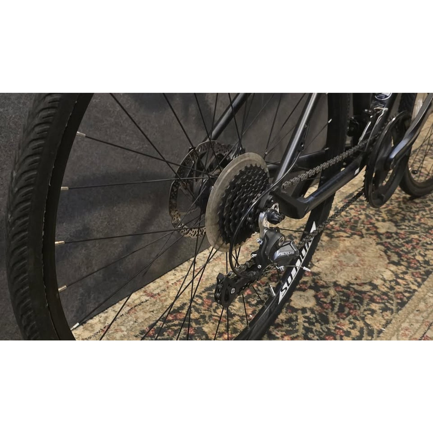 Scott Sub Cross Hybrid / 700Cm Wheels / 19" Frame / 27-Speed /