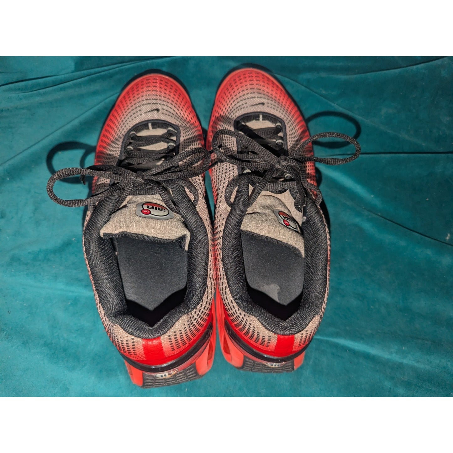 Nike Air Max DN SE Collage Grey Bright Crimson HF5531-002