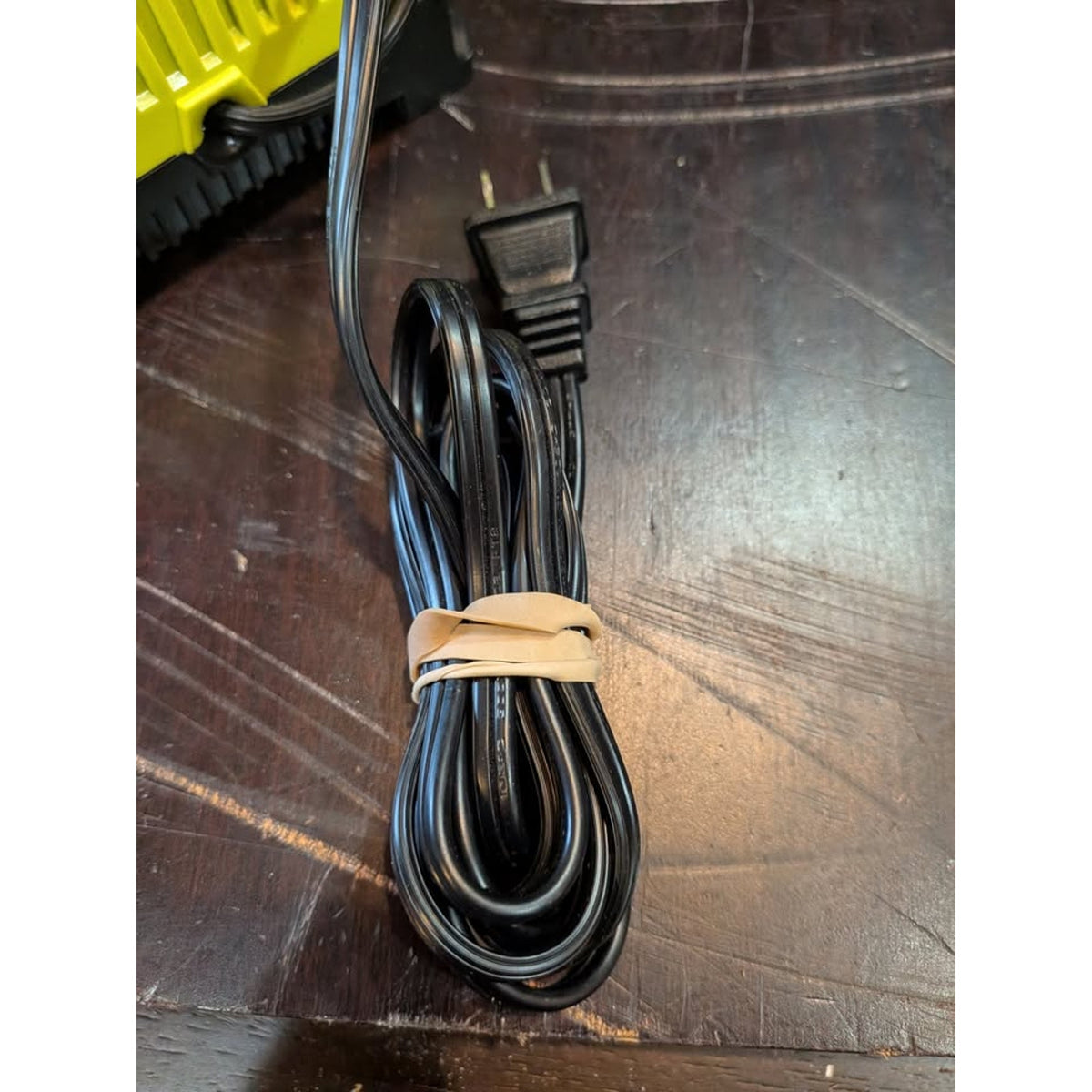 Ryobi ONE+ 40V Lithium Ion Charger / OP406VNM