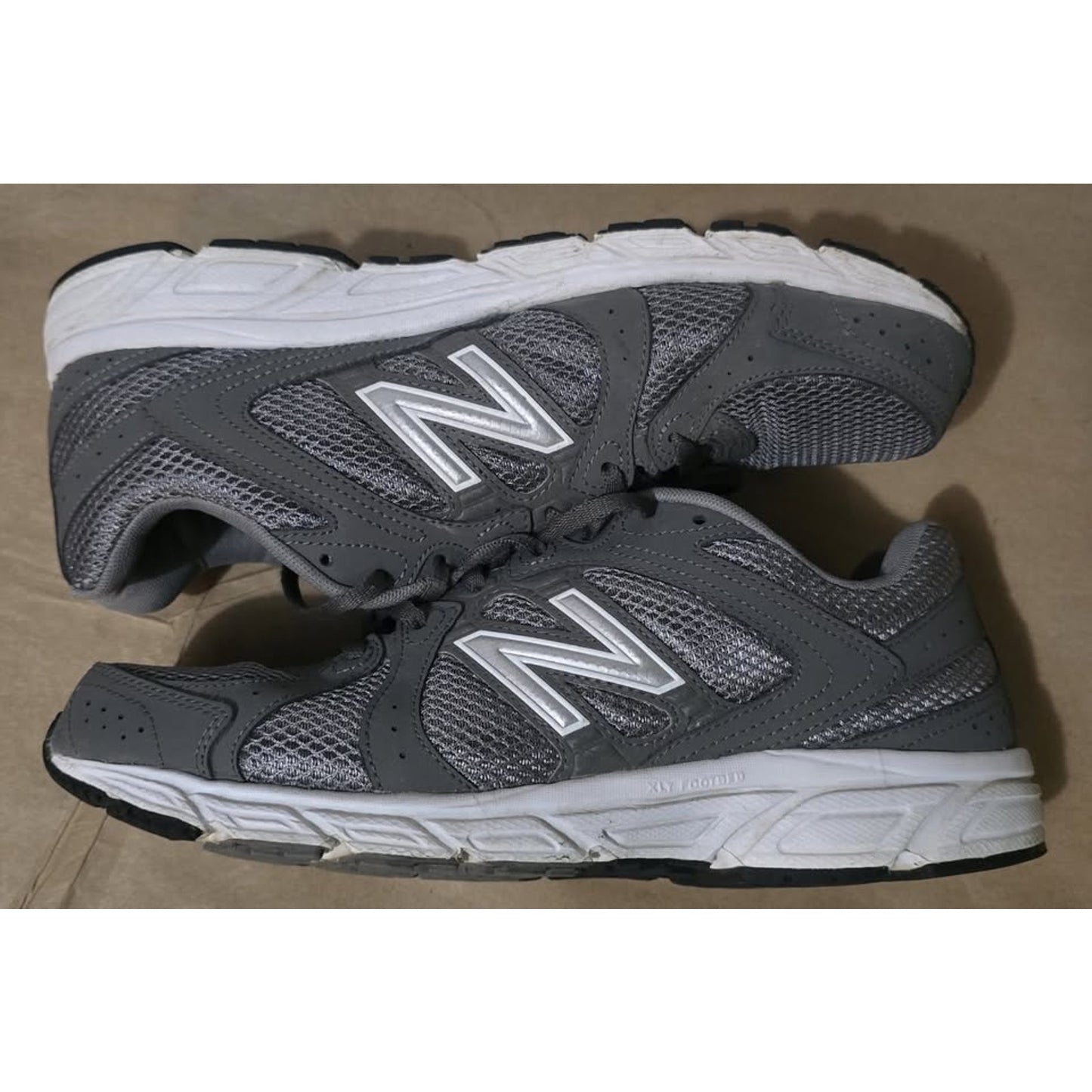 NewBalance 401 Running Shoes / 9.5M /