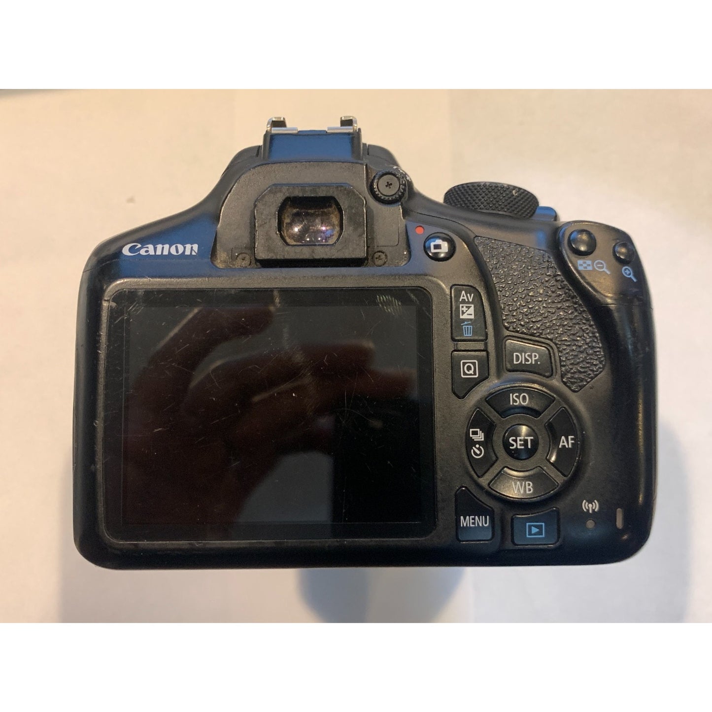 Canon EOS Rebel T6 DSLR Camera & 18-55mm Lens - Black