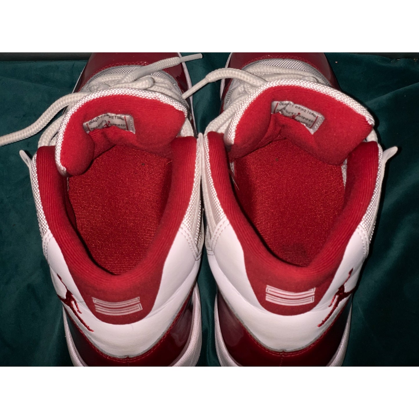 Nike Air Jordan 11 Retro Cherry Red White Mens Size 11 CT8012-116