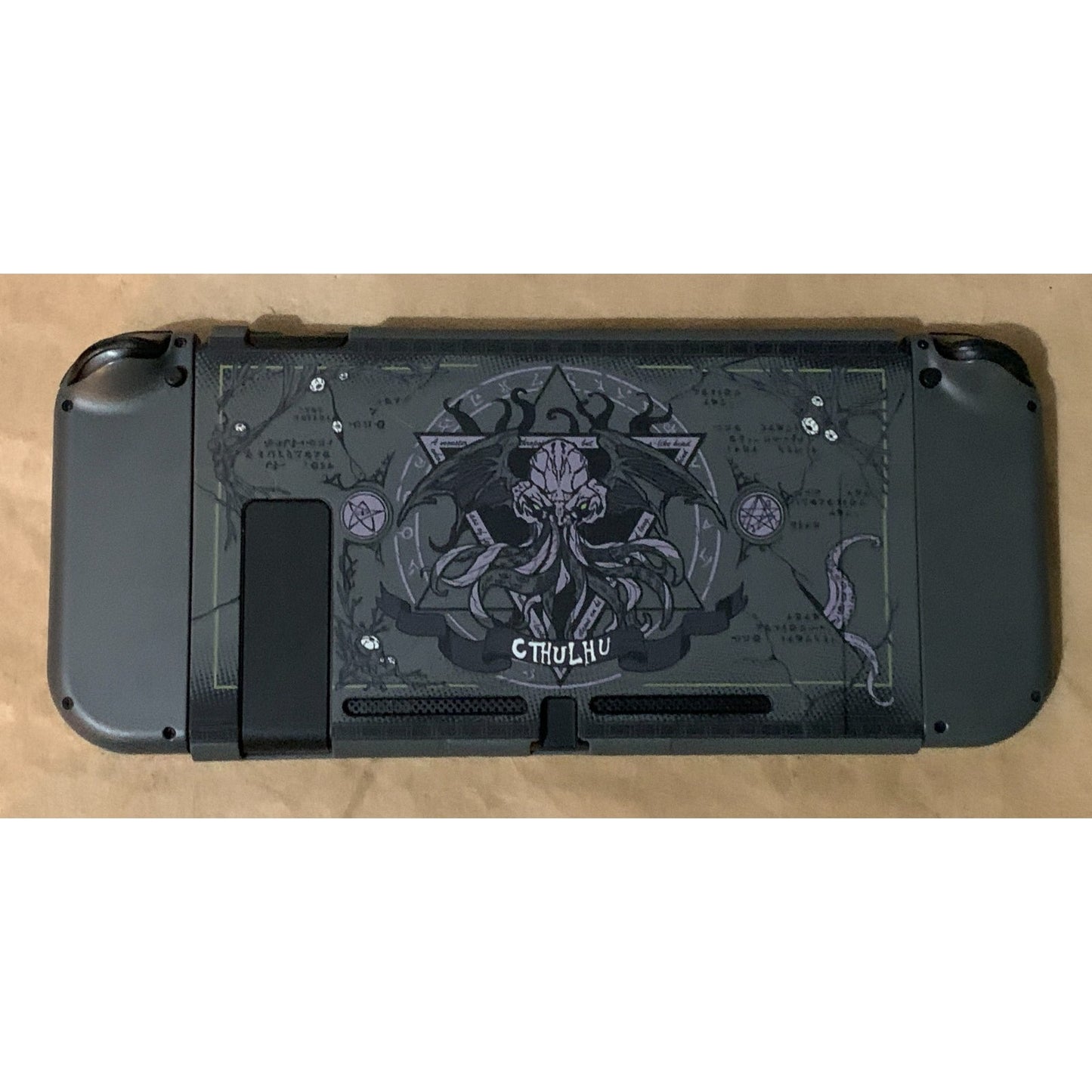 Nintendo Switch (HAC-001-01) With Grey Joycon & Dock
